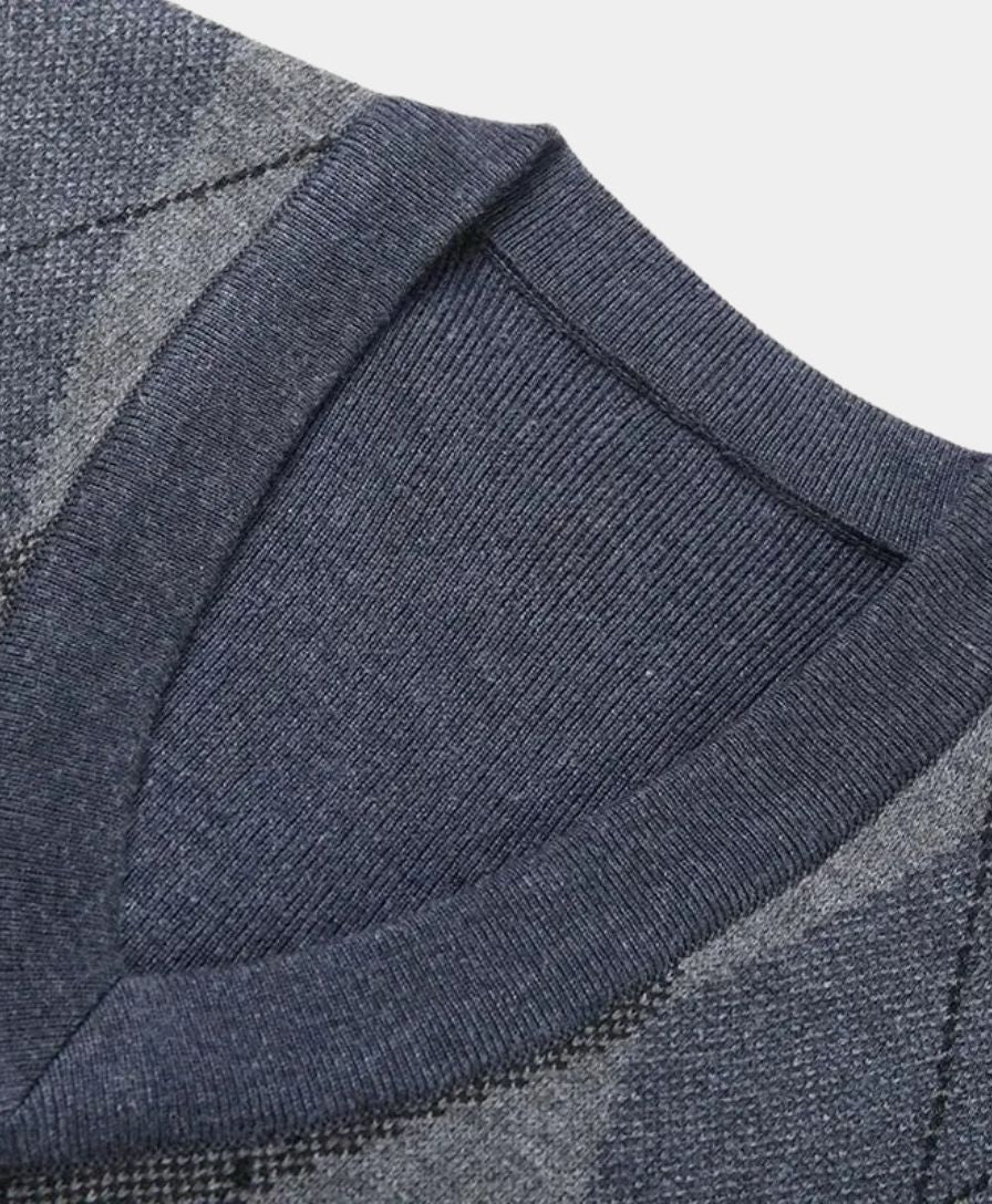 Basic Academic Sweater - Alder & Voss