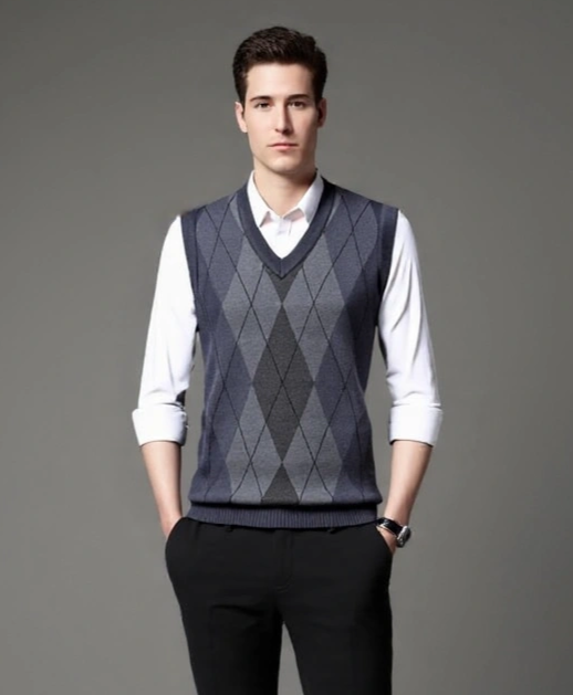 Basic Academic Sweater - Alder & Voss